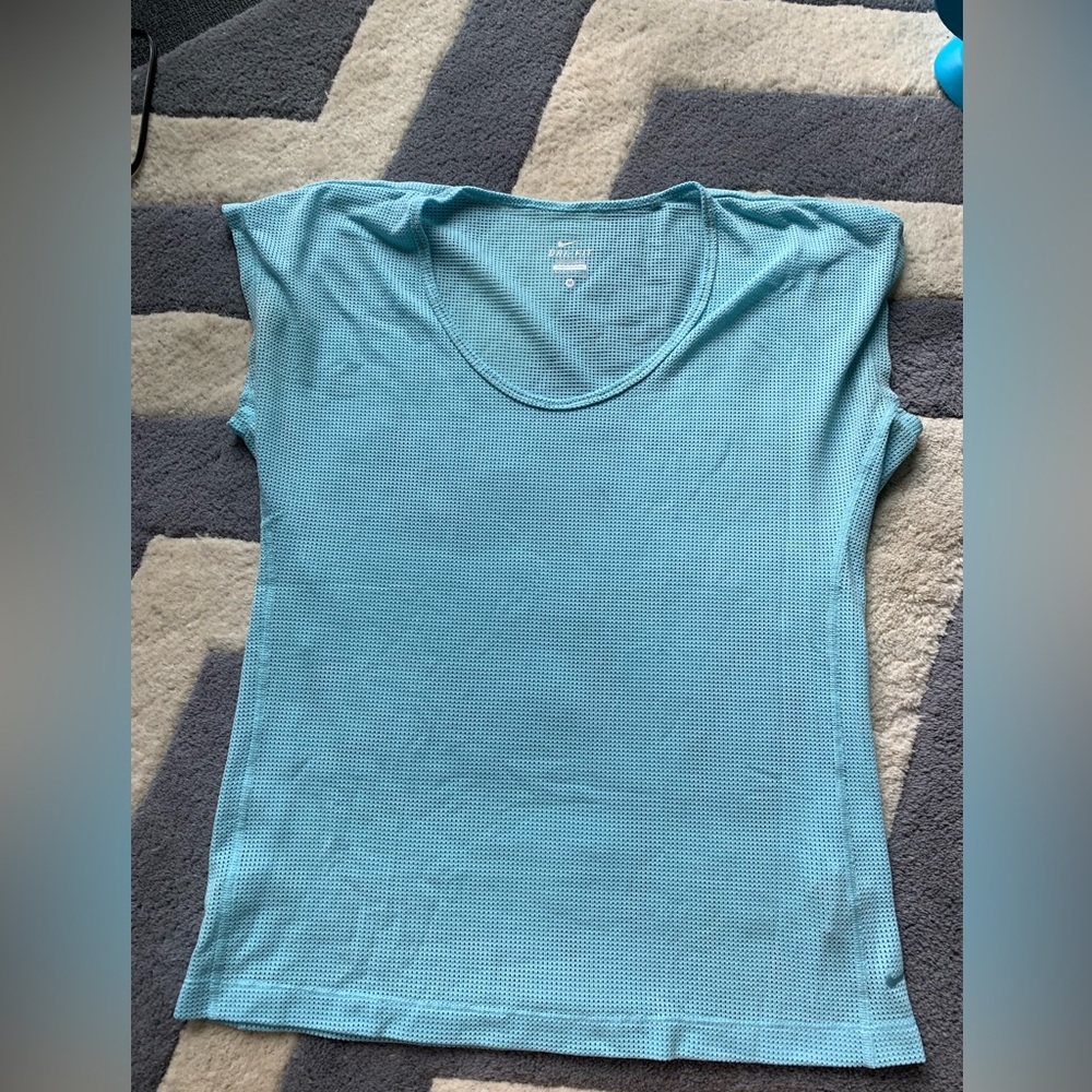 Nike Dry Fit Mesh Work Out Top